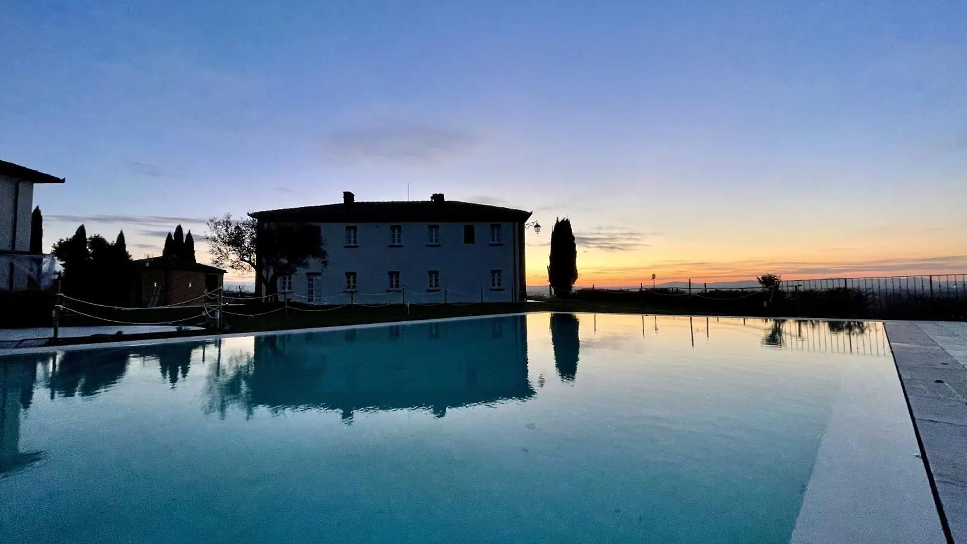 Appartamento Agriturismo Antica Corte - Lilla' Montepulciano Stazione Italia